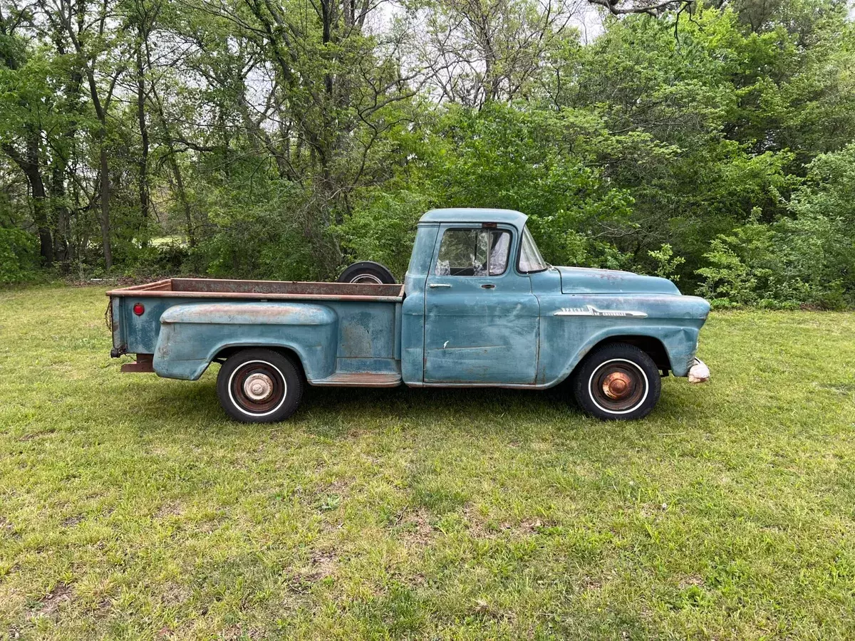 great running old truck, very solid oklahoma truck with great patina!