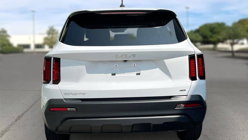 2023 kia sorento lx