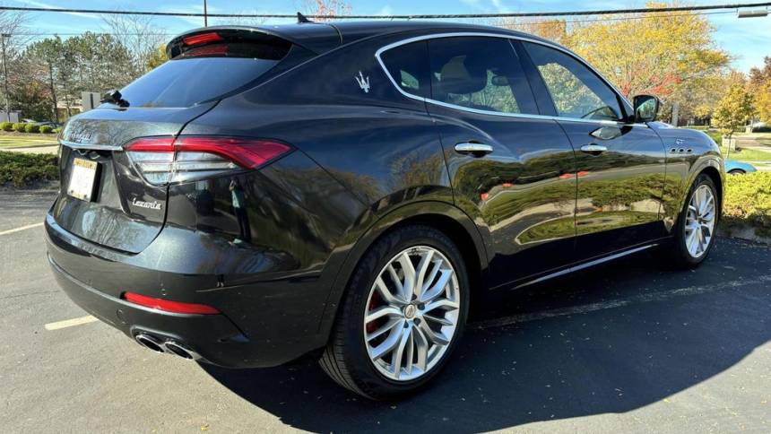 2022 maserati levante gt