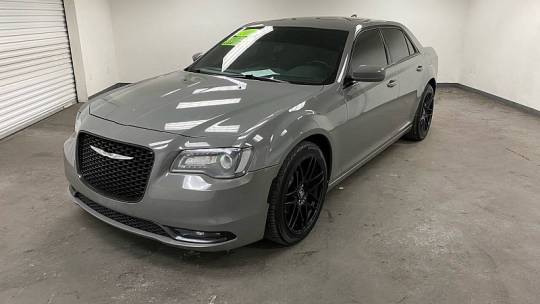 2019 Chrysler 300