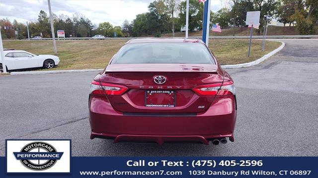 2018 toyota camry se