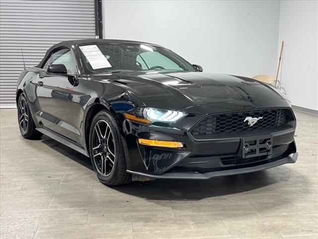 2022 ford mustang ecoboost premium