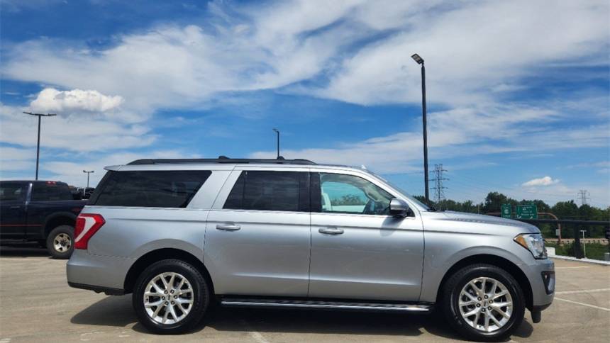 2020 ford expedition max xlt