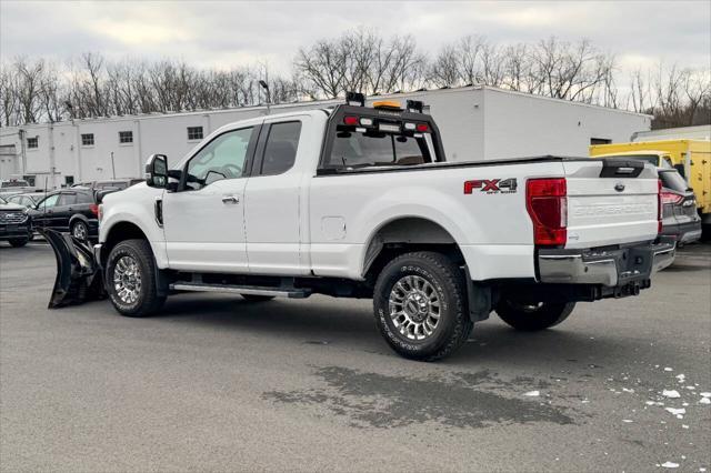 2022 ford f-350 xlt
