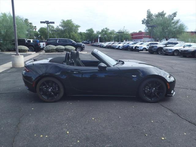 2020 mazda mx-5 miata club