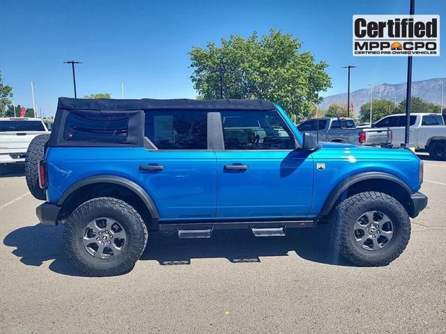 2022 ford bronco base