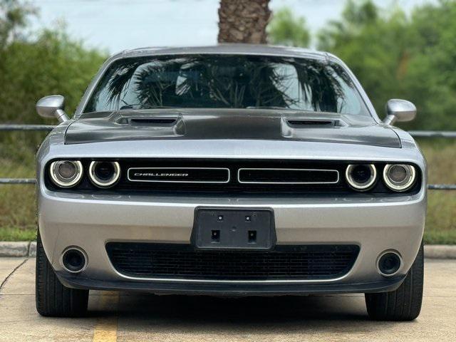 2015 dodge challenger sxt