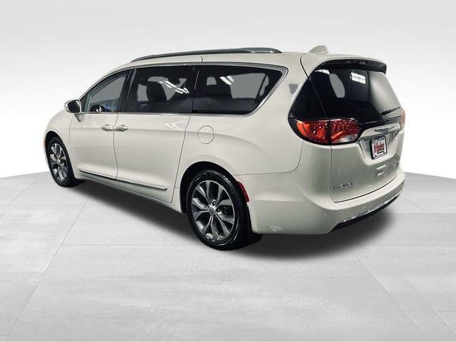 2017 chrysler pacifica limited