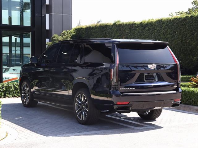 2023 cadillac escalade esv sport