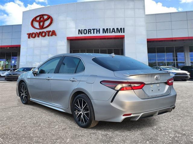 2024 toyota camry se