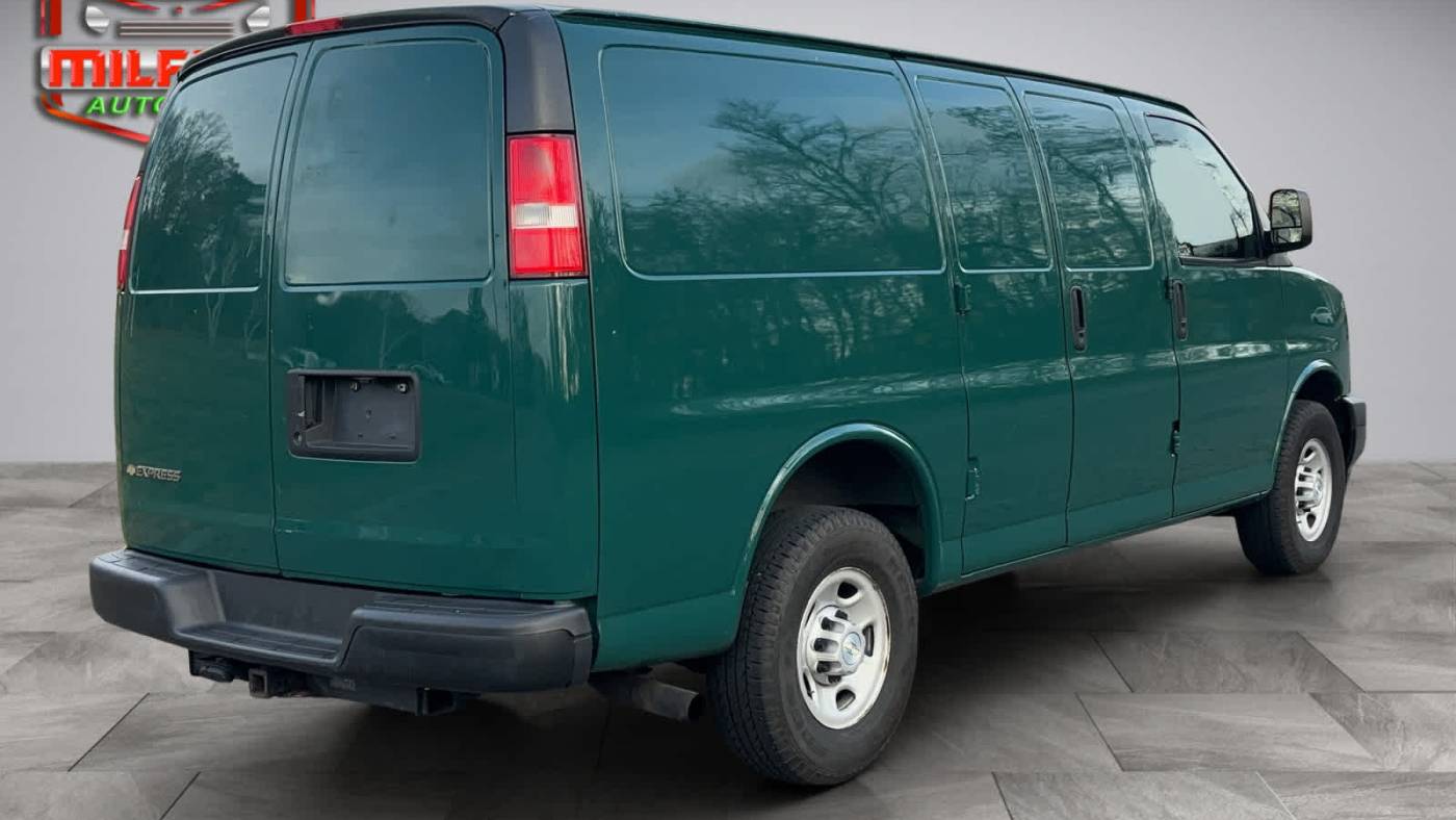 2017 chevrolet express 3500