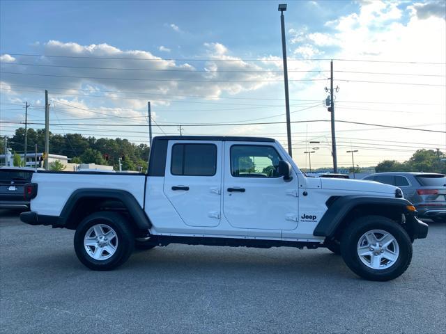 2020 jeep gladiator sport s