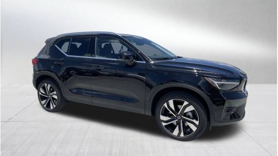 2024 Volvo XC40