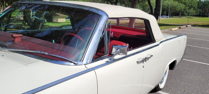 lincoln continental
