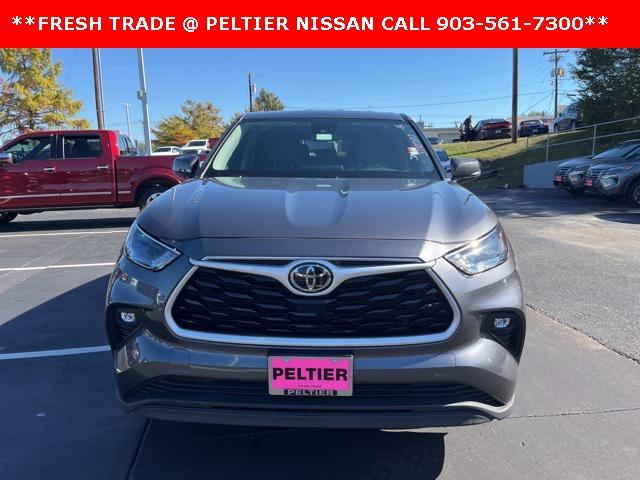 2023 toyota highlander le