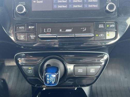 2020 toyota prius in milwaukee, wisconsin
