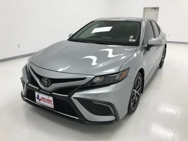 2024 toyota camry se