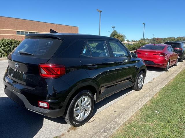2021 hyundai venue se