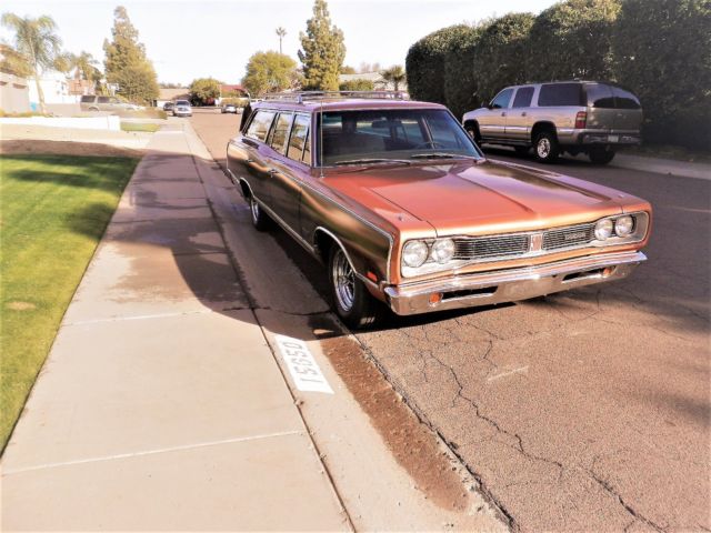 1969 dodge coronet 500 9 passenger "woody" wagon