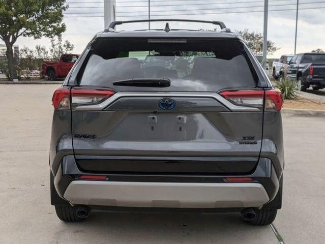 2022 toyota rav4 hybrid xse