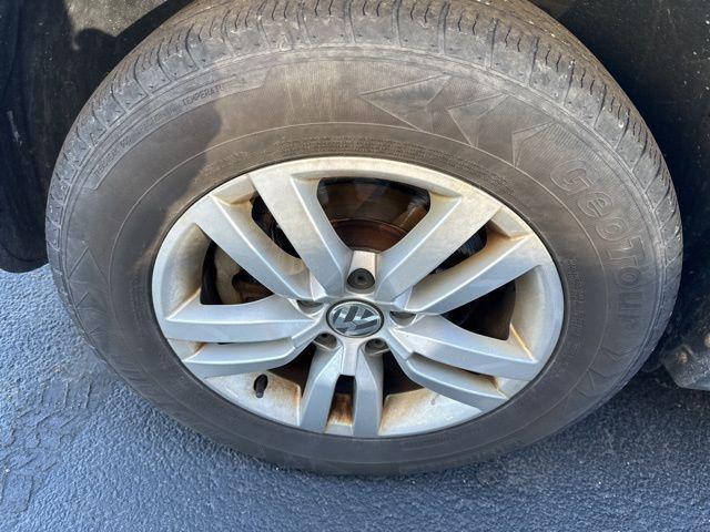 2016 volkswagen tiguan s