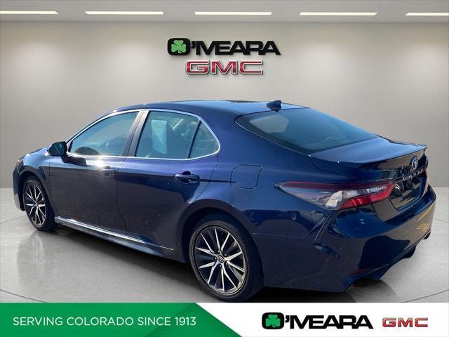 2021 toyota camry se