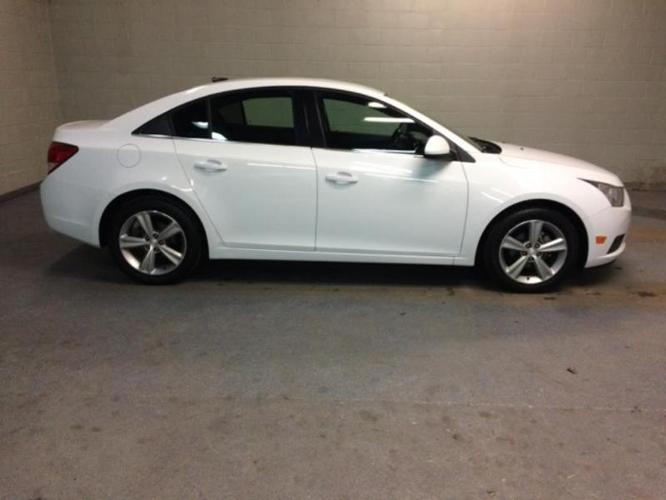 2014 chevrolet cruze 2lt auto 2lt auto 4dr sedan w/1sh for sale in bismarck, north dakota