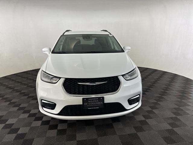 2022 chrysler pacifica touring-l