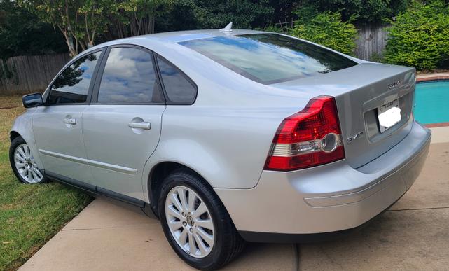 2005 volvo s40 2.4i