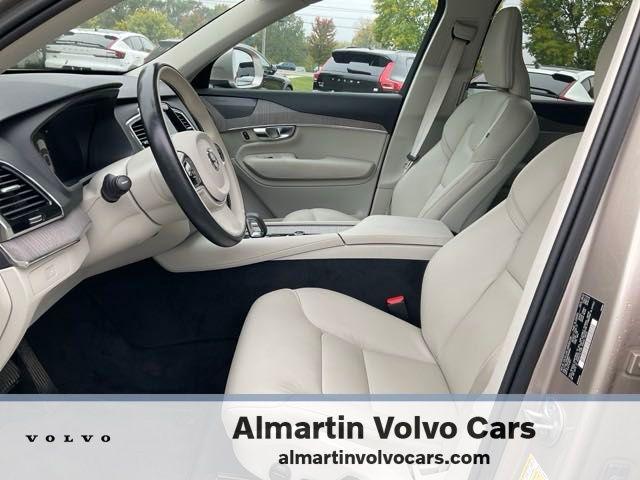 2023 volvo xc90 b5 awd plus