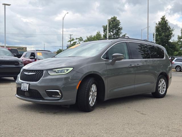 2022 chrysler pacifica touring l