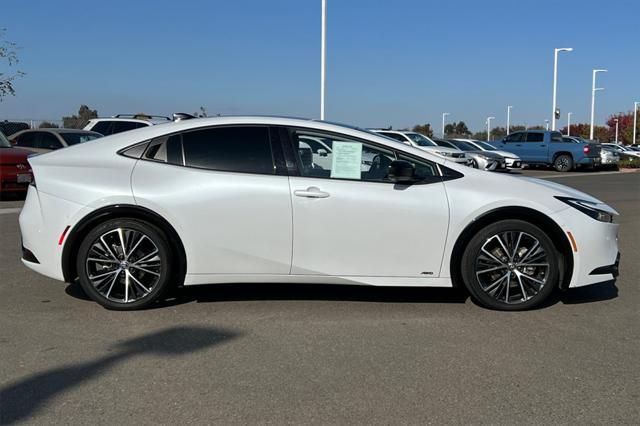 2023 toyota prius limited