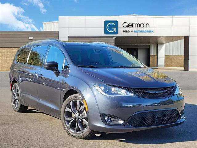 2020 chrysler pacifica touring-l plus