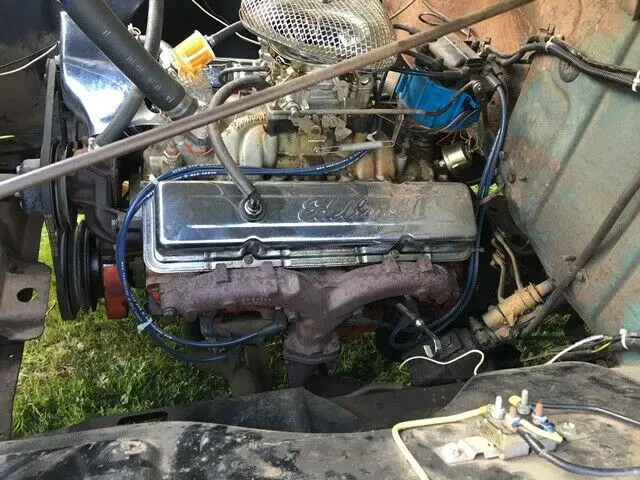 1955 ford f3 pickup truck: chevy 350 small block, edelbrock (med. rise) manifold