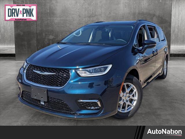 2022 chrysler pacifica touring-l