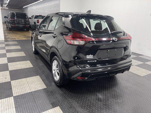 2021 nissan kicks s