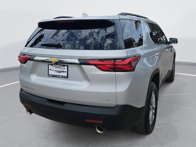 2022 chevrolet traverse lt cloth