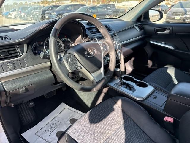 2014 toyota camry l