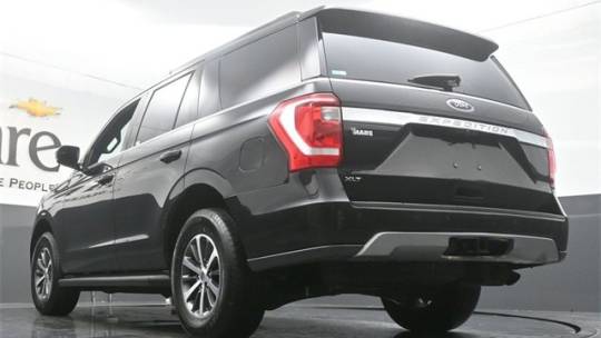2019 ford expedition xlt