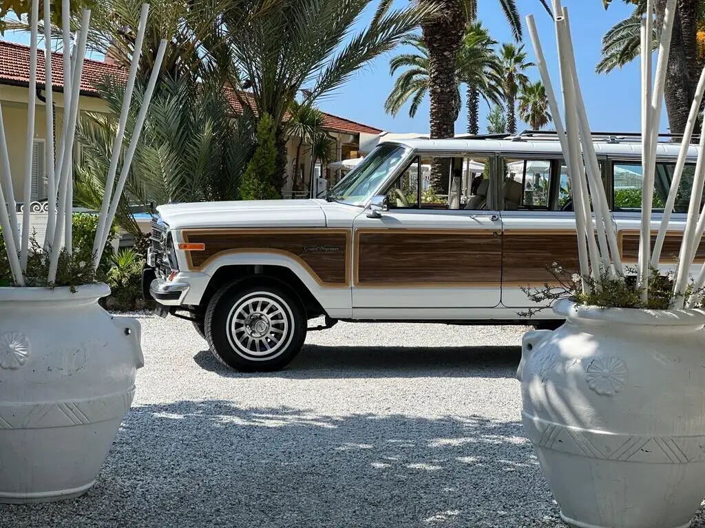 jeep grand wagoneer final edition