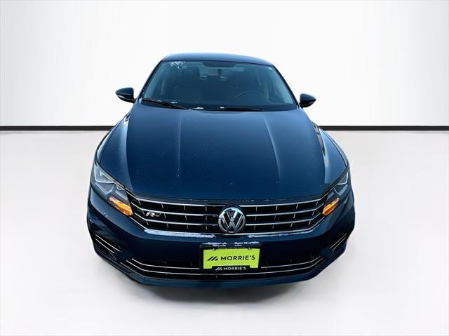 2018 volkswagen passat 2.0t r-line