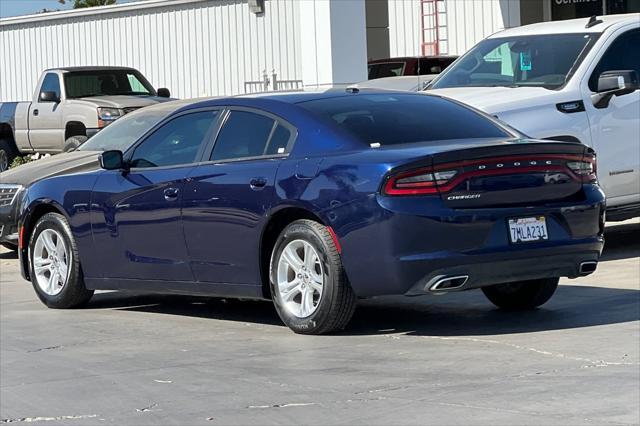 2015 dodge charger se