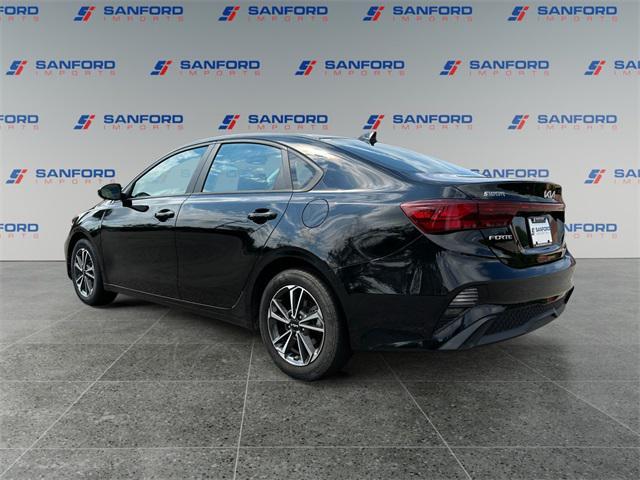 2023 kia forte lxs