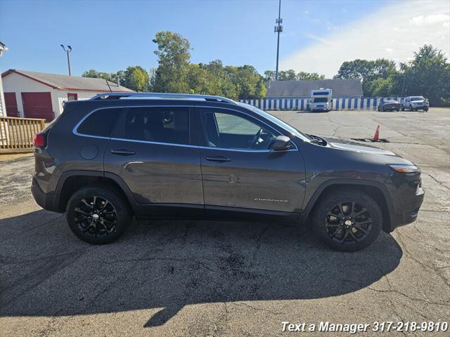 2016 jeep cherokee latitude