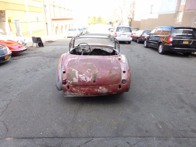 1961 austin healey 3000 bt7 matching numbers with running engine for restoration