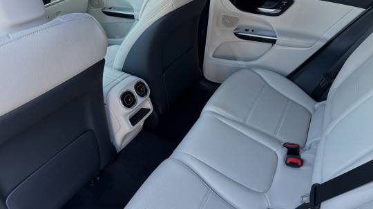 2025 Mercedes-Benz GLC