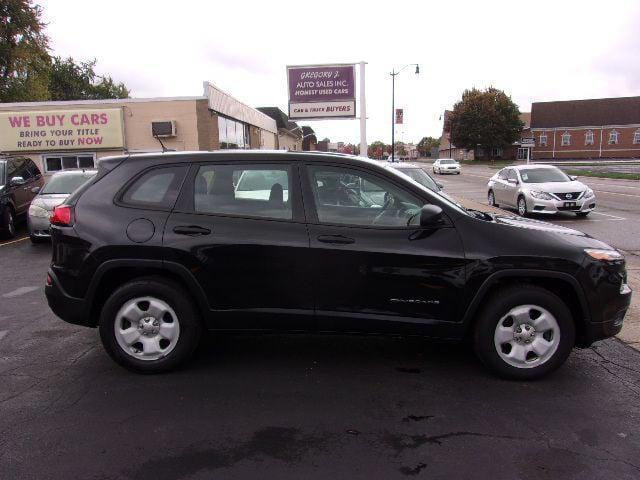 2014 jeep cherokee sport