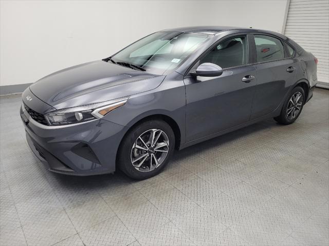 2022 kia forte lxs