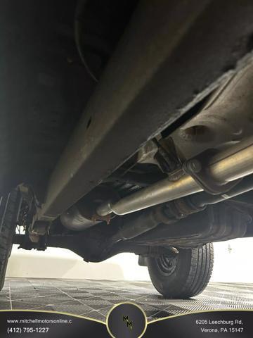2000 toyota tacoma base