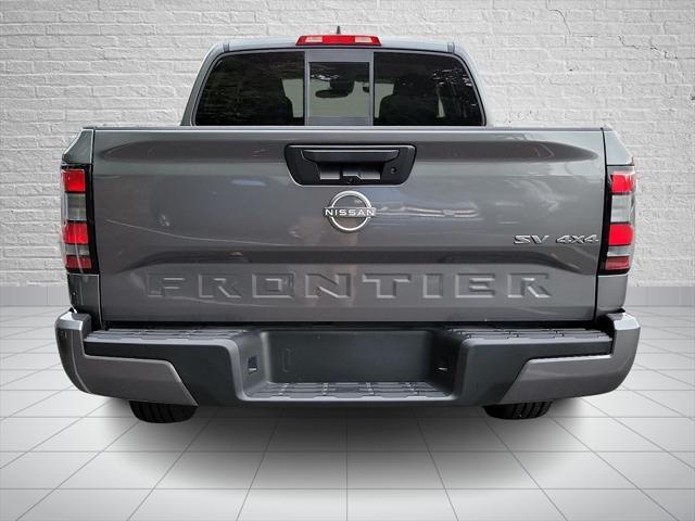 2022 nissan frontier sv